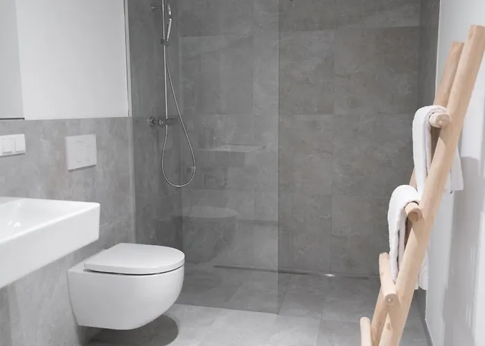 Schoentalhaus Mit Balkon شقة أشافنبورغ