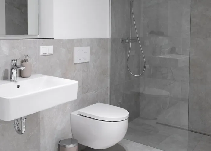 Schoentalhaus Mit Balkon *